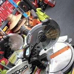 RIDGID 12 IN. MITER SAW