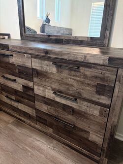 Queen size bedroom set with orthopedic mattress and dresser