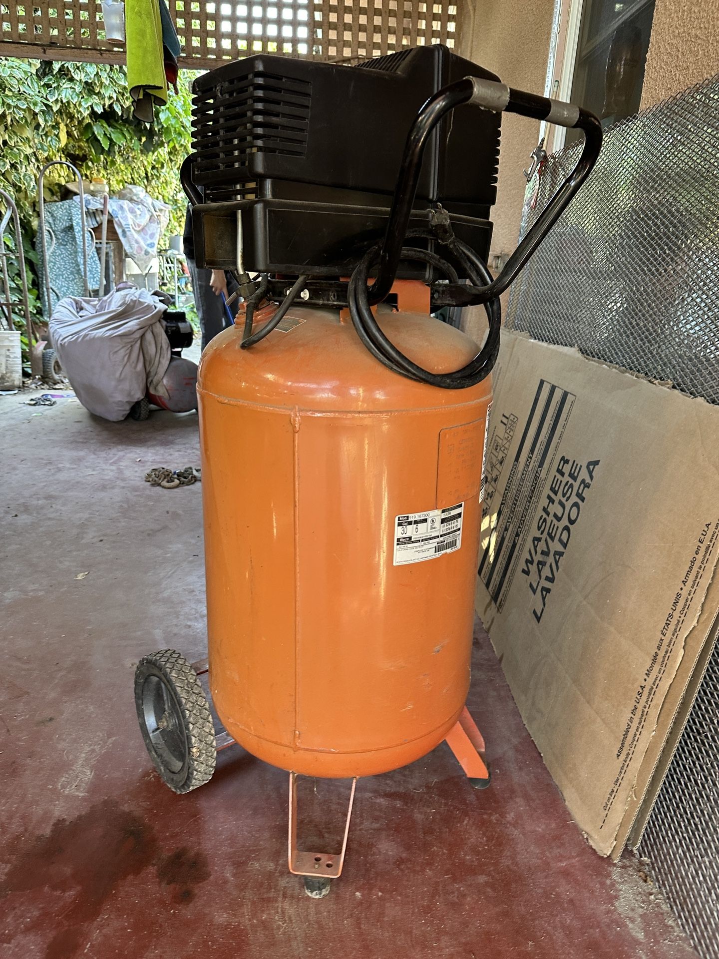 Air Compressor 