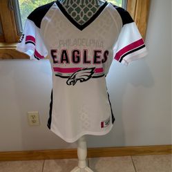 Brand New Women’s Eagles Short Sleeve Jersey