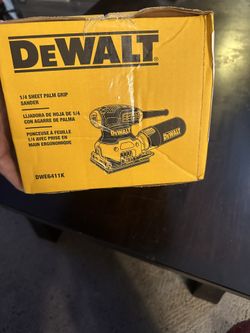 Dewalt Palm Sander