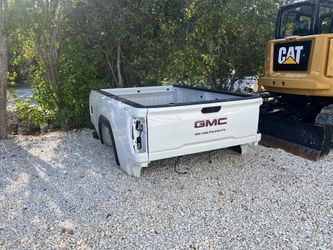 2023 GMC 2500 Bed