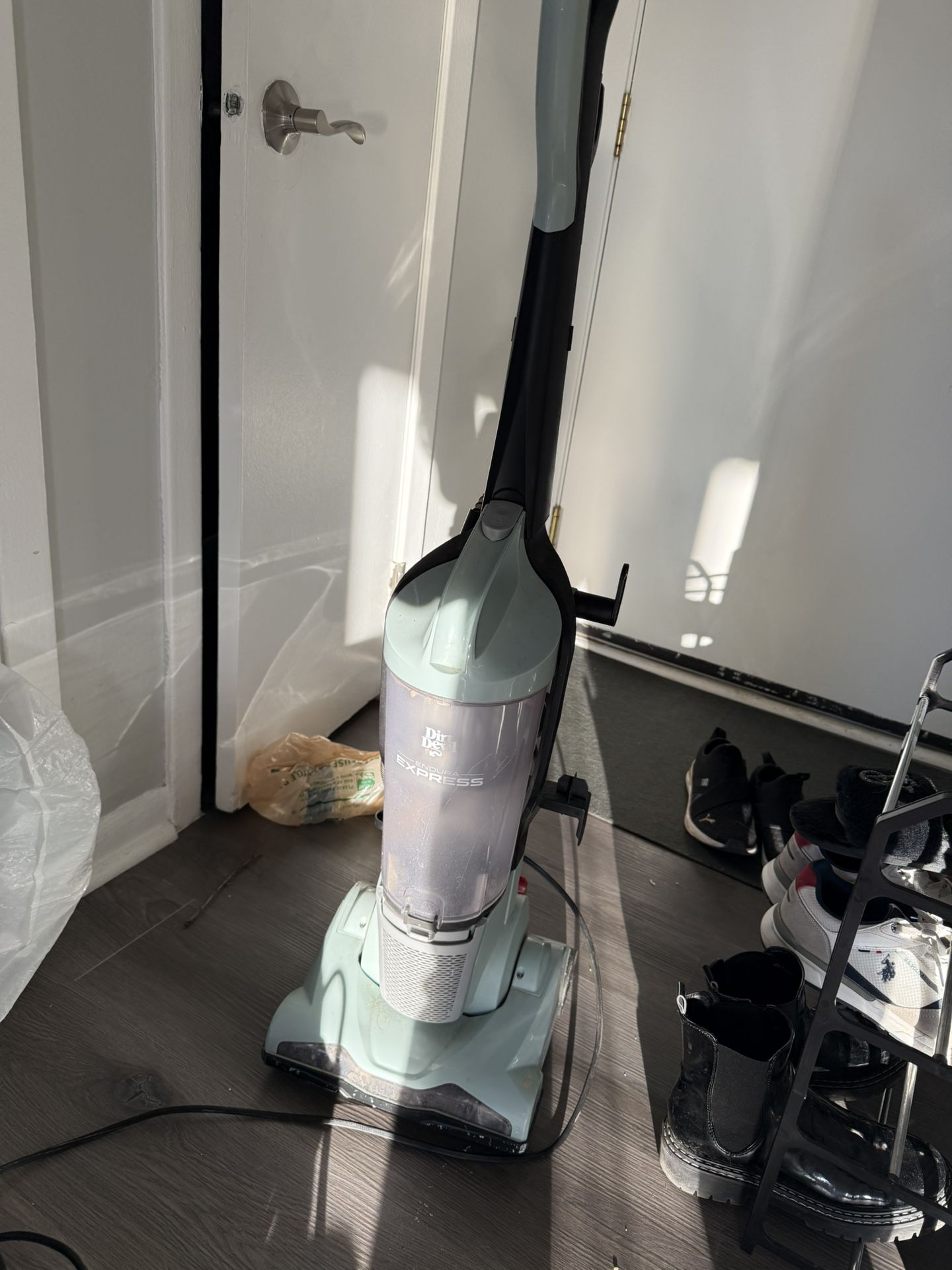 vacuum cleaner