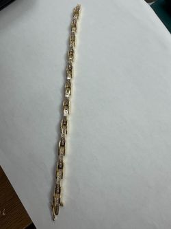 Beautiful natural diamonds bracelet