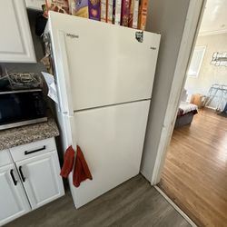 Whirpool Refrigerator 