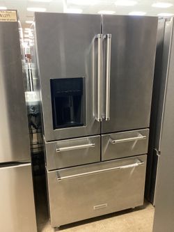 KitchenAid 36 in. 25.8 cu.ft. Multi-Door Freestanding Refrigerator with Ice Maker and Water Dispenser