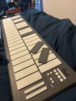 Pearl EM1 MIDI Malletstation
