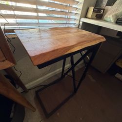 Corner Table With Outlets 