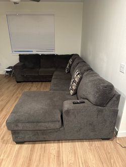 Sectional 3 piece couch gray