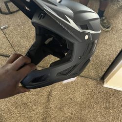 Mongoose Helmet 