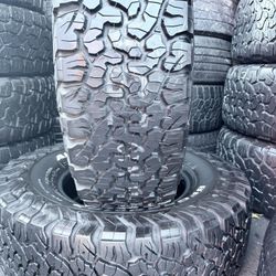 Tengo Un Par De Llantas En Muy Buenas Condiciones, Marca Bfgoodrich LT265/75 R16 Instalación Y Balanceo Por El Mismo Precio