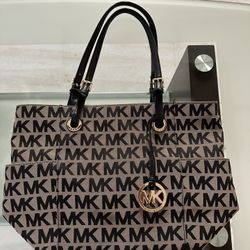 New Michael Kors Tote Bag 
