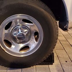 1999 -2003 Ford F150 Rims & Tire