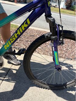 Brand: Nishiki, maki, Modle: Pueblo 24, Color: purple gradient to teal, length:56” 3/4 inches , height: 38 1/2 inches