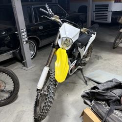 🔥 2023 Sur-Ron Light Bee X – 114V 55Ah Upgrade – Excellent Condition 🔋🏍️