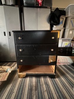 BLACK GOLD STURDY WOODEN DRAWER