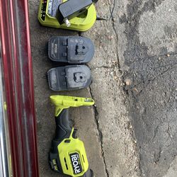 Ryobi hackzall 2 batteries and a charger