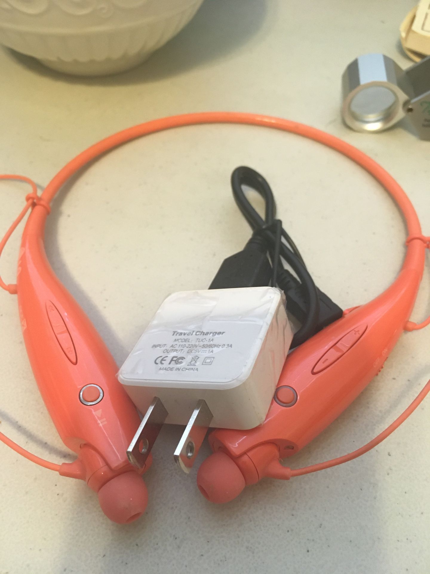 LGHPS 730 Bluetooth headset