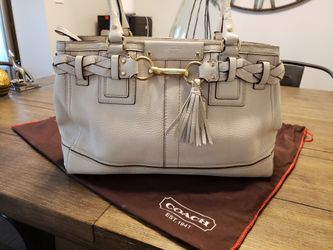 Coach White Leather Shoulder Bag