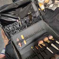 Professional Styler Makeup Travel Bag With Makeup And Brushes