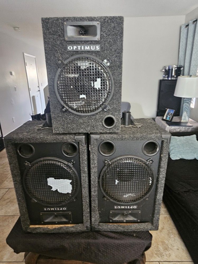 3 Optimus Speakers. All 3 For Cheap.