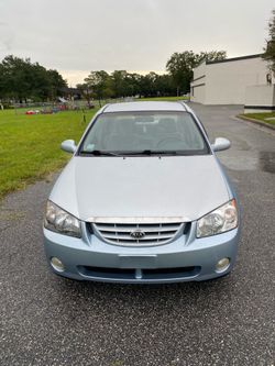 Silver 2005 Kia Spectra