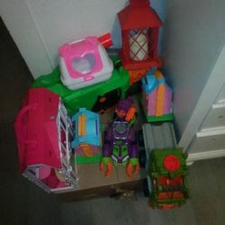 Box Of Used Boy/Girl Toys