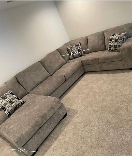 Platinum Grey Large Sectional Couch With Chaise ⭐⭐ Sectional, Couch, Sofa, Loveseat, Mattress, Bed, Chair, Table, ......