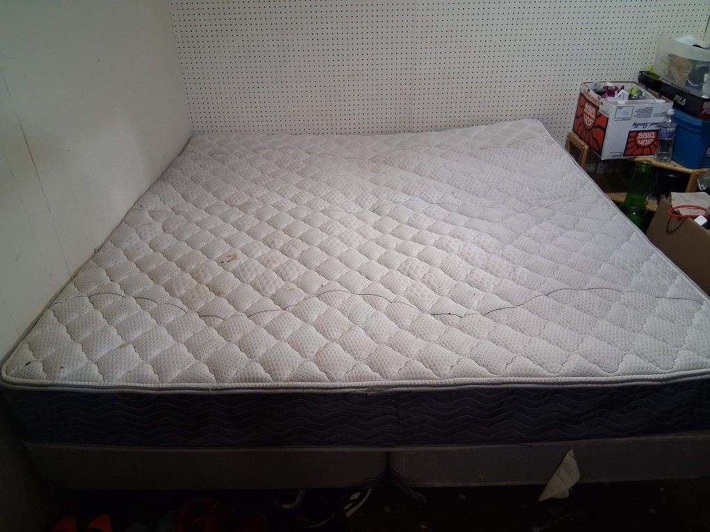 King Size Bed