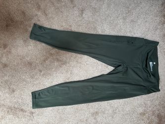 Women’s yoga pants