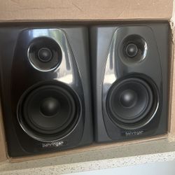 Behringer Studio 50USB 5” Minitors