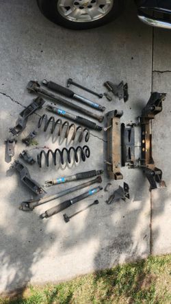 6” Suspension Lift Kit GMT800 Chevy/GMC 1500 Avalanche Tahoe Silverado Sierra Yukon 2000-2006