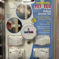 Safety 1st Magnetic Tot Locks