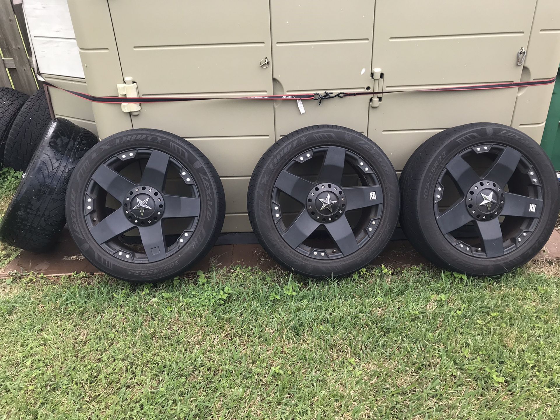 22 inch rockstar with tires 6 lug for Sale in Fort Pierce, FL - OfferUp
