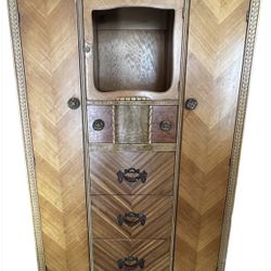 1920’s Vintage Art Deco Dresser