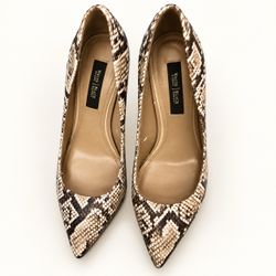 White House Black Market Snake Print Pumps
