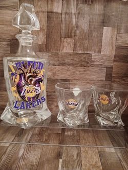LAKER CRYSTAL WHISKEY DECANTER