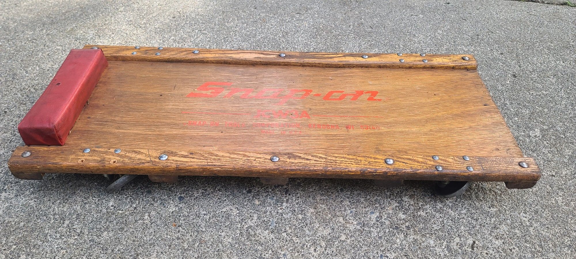 Vintage Snap-On JCW3A Garage Creeper