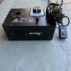 Geyser T6 Fog Machine