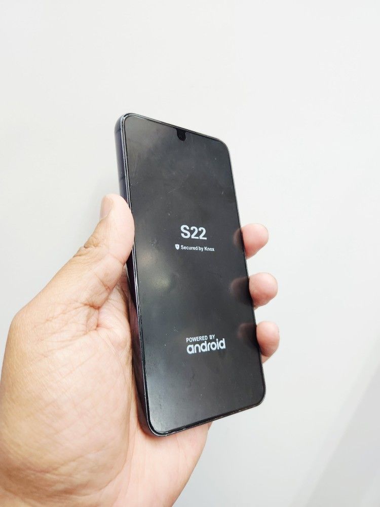 Samsung S22