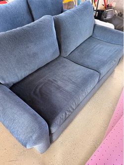 Super nice sofa!