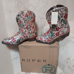 Womens ROPER Metallic Gold Boots
