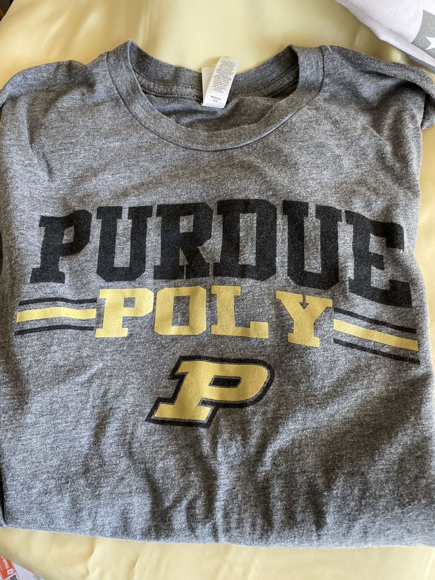 Purdue Poly P University Tee. Gray Nice . Size M