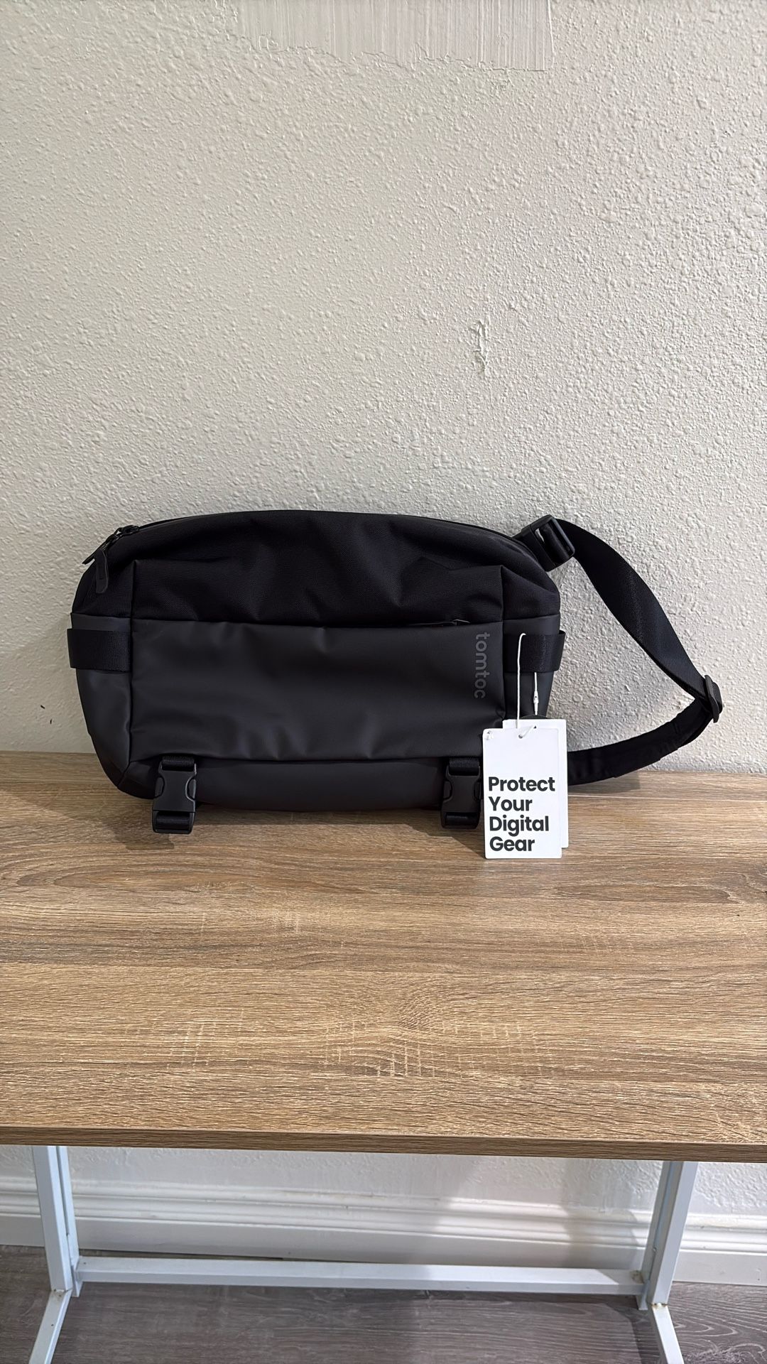 Laptop Messenger Bag, 14 Inch Laptop