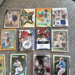 Football/baseball Cards