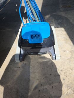 Pool cleaner, Nautilus cc dolphin brand.