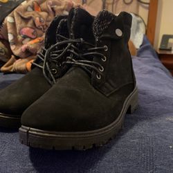 Boots 🥾