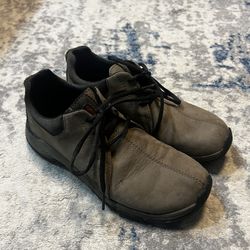 men's shoes