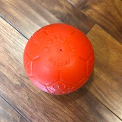 Jolly Pets Soccer Ball Floating-Bouncing