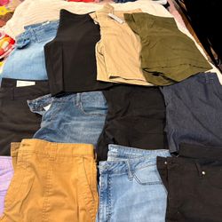 👖 Plus Size Clothing Bundle – Shorts, Jeans & Tops (40+ Items!)
